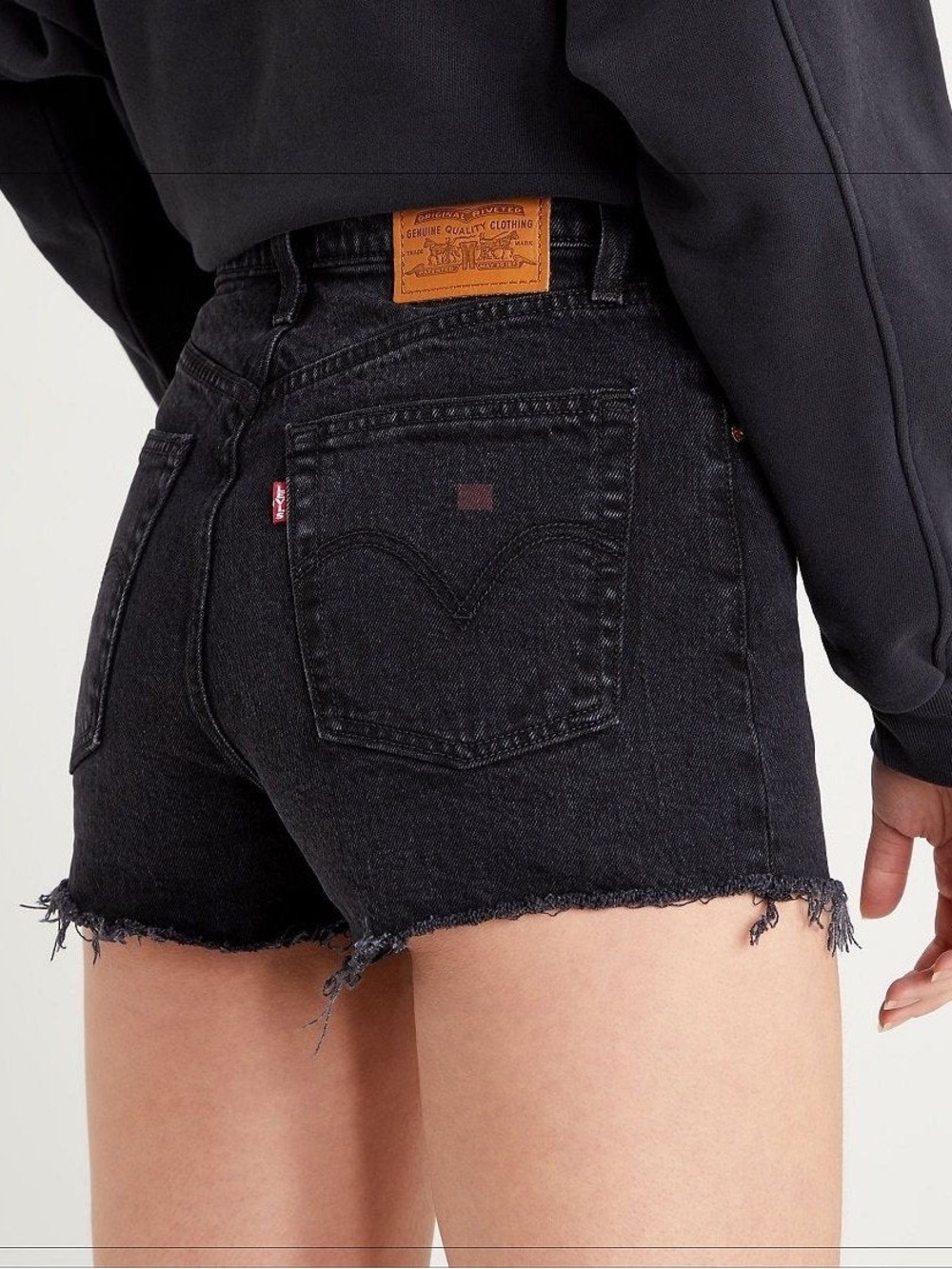 Levi's Ribcage Shorts - Black High-Waist Jean Shorts - 28